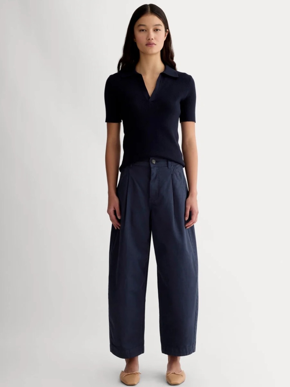 Everlane The Everywhere Pant in Navy size 10 barrel pleated cotton high rise